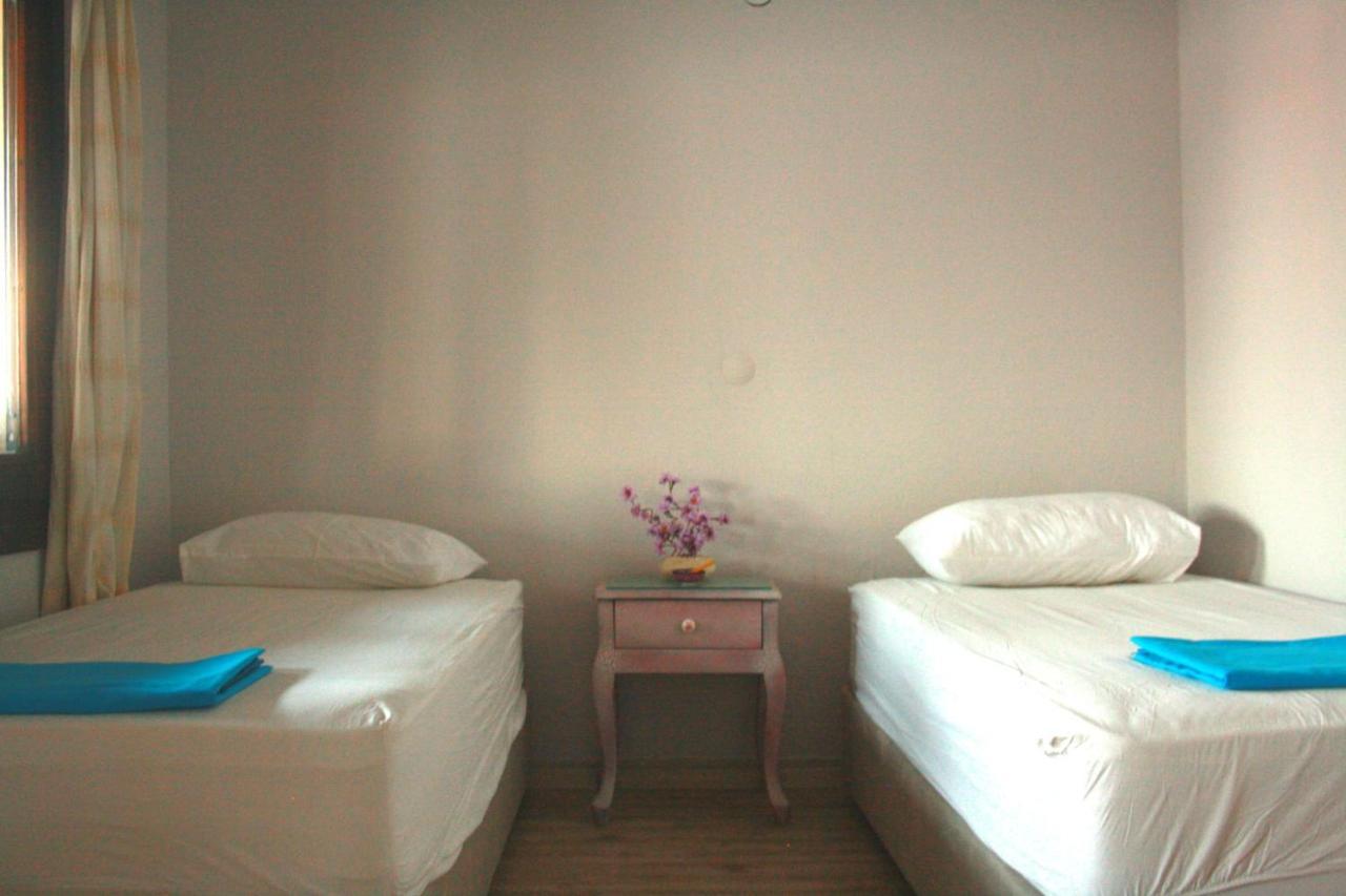 La Luna Hostel Αλικαρνασσός Εξωτερικό φωτογραφία